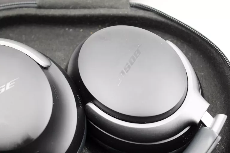 SŁUCHAWKI NAUSZNE BEZPRZEWODOWE BOSE QUIETCOMFORT