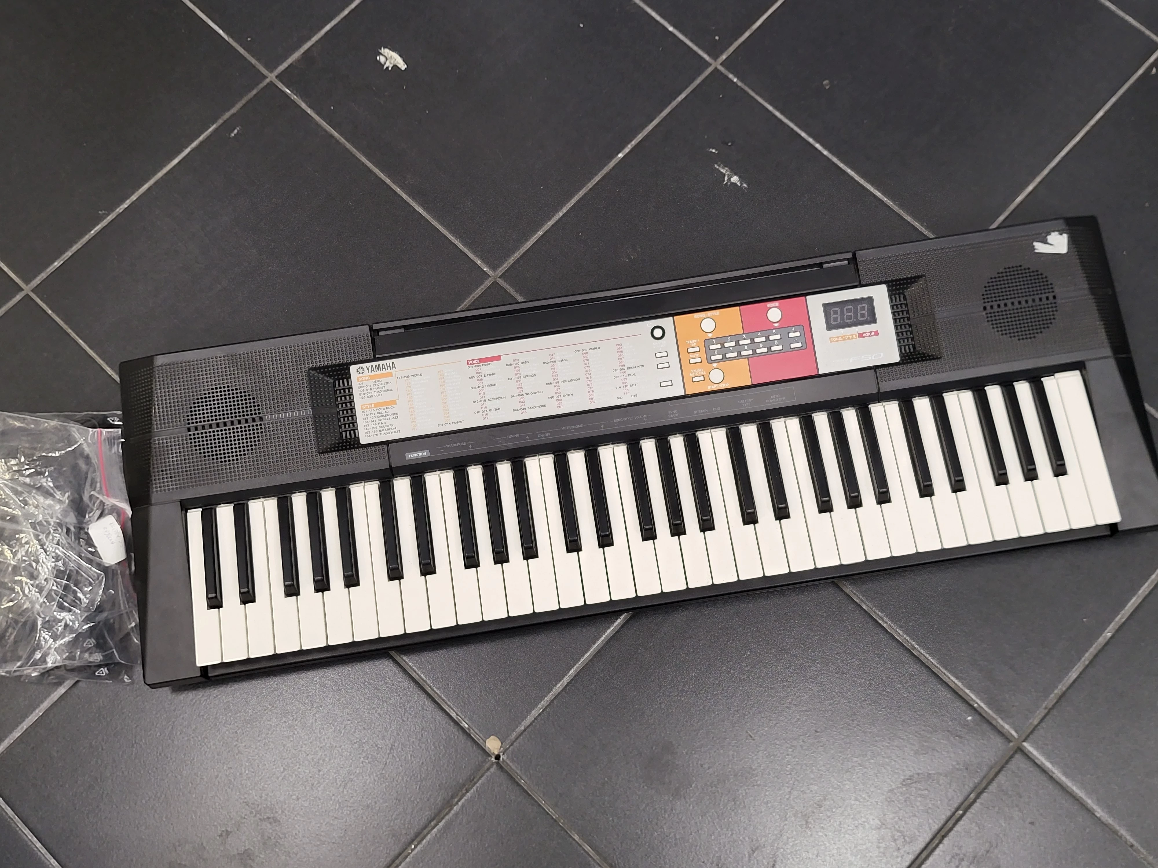 keyboard-yamaha-psr-f50-zasilacz-stan-11323-2