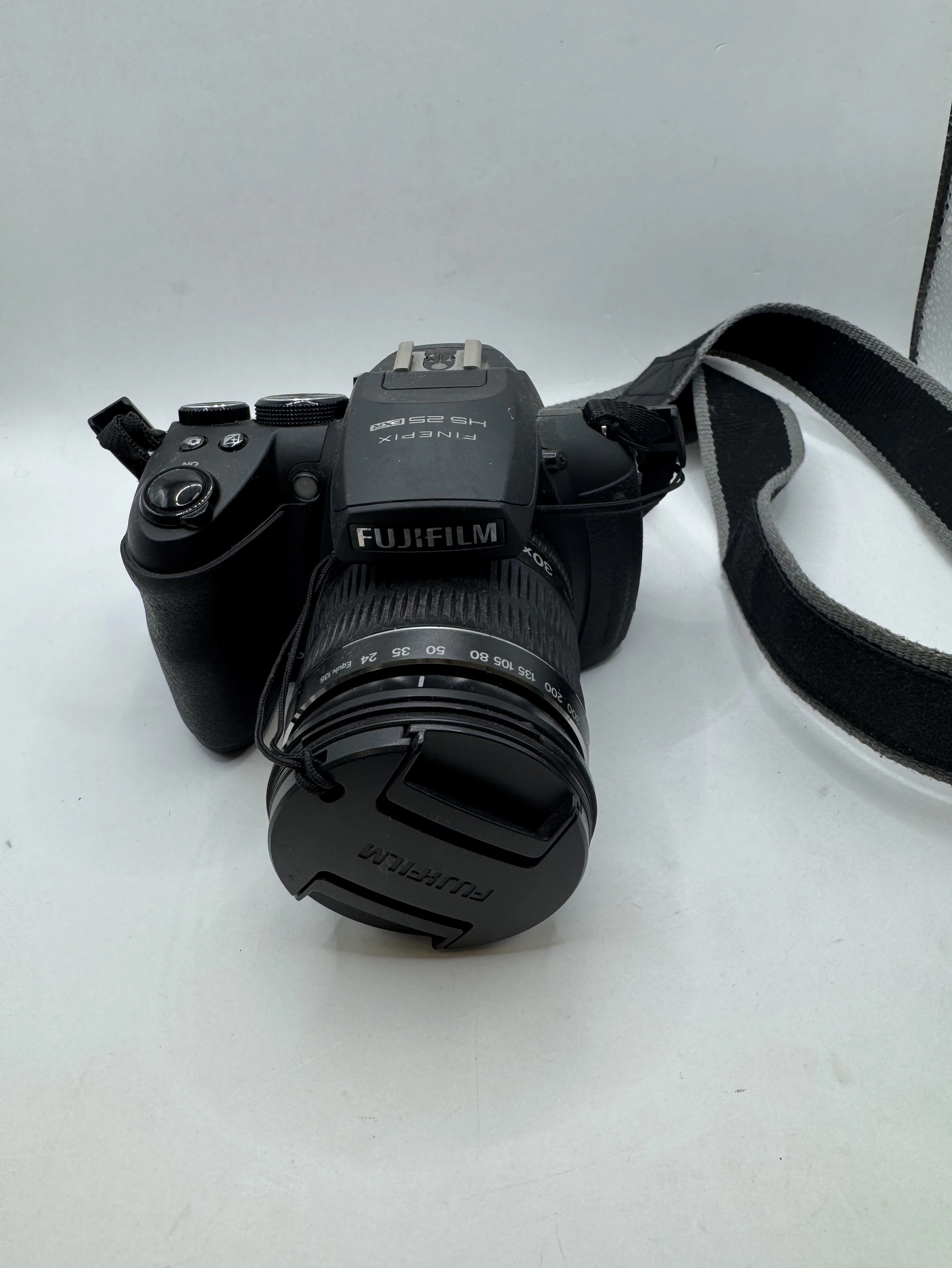 aparat-cyfrowy-fujifilm-hs25exr-ean-gtin-4547410207811