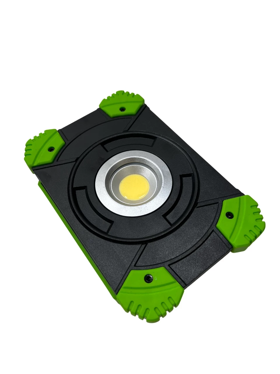 lampa-robocza-halogen-led-z-akumulatorem-2ow-5000k-zimna-ip54-ecolight-stan-11323-2