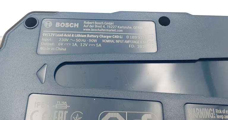 PROSTOWNIK AKUMULATOROWY ŁADOWARKA BOSCH C40-LI KOMPLET