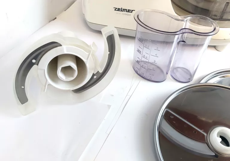 robot-kuchenny-zelmer-talent-8812-kolor-dominujacy-129357-2