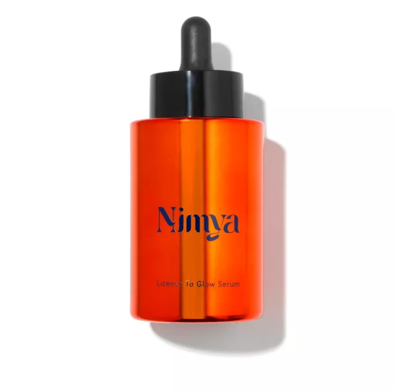 nimya-by-nikki-tutorials-license-to-glow-serum-rozswietlajace-grabiszynska-30-wroclaw