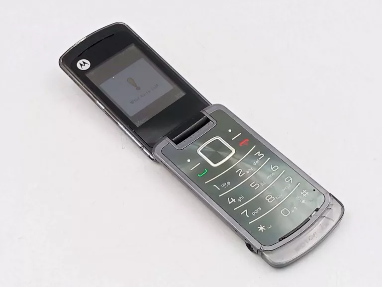 TELEFON MOTOROLA Z KLAPKĄ