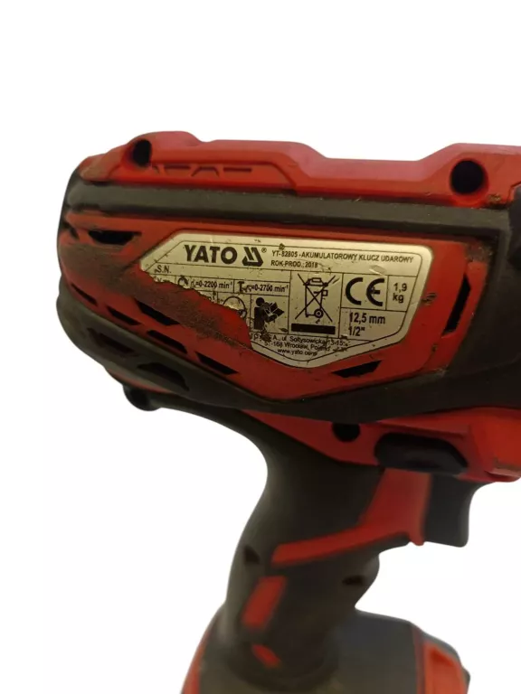KLUCZ UDAROWY YATO YT-82805 + AKU 18V