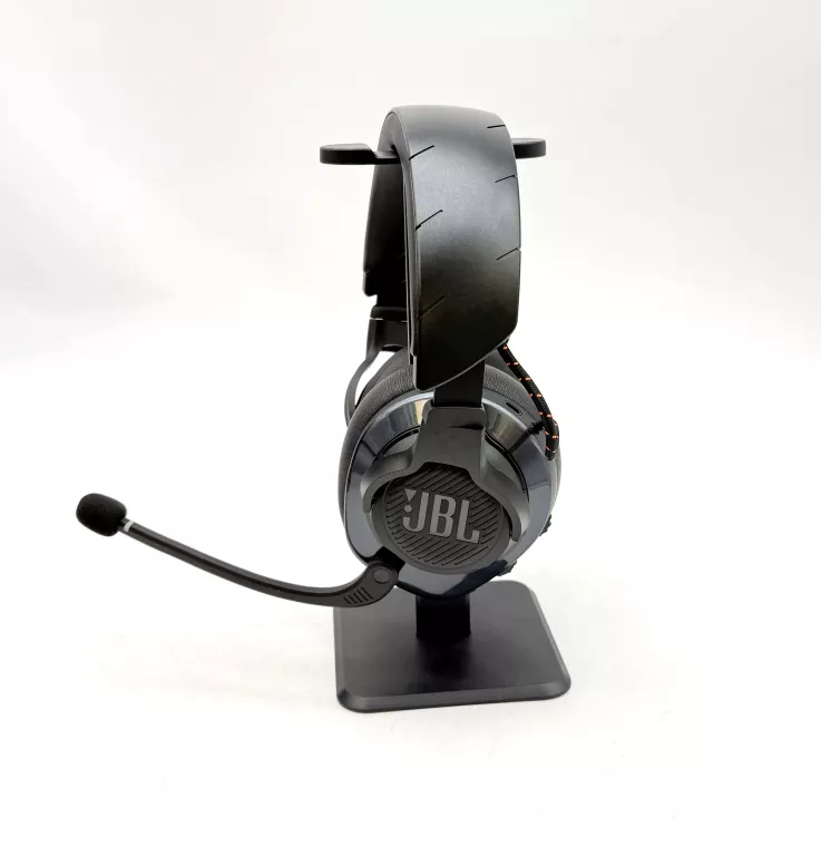 SŁUCHAWKI BEZPRZEWODOWE NAUSZNE JBL QUANTUM 610