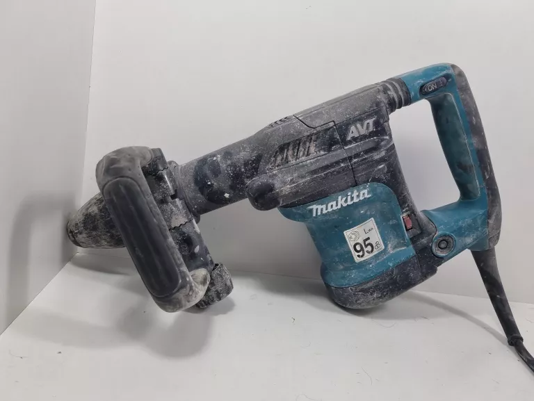 MŁOT UDAROWY MAKITA HM0871C WALIZKA + WIERTŁA
