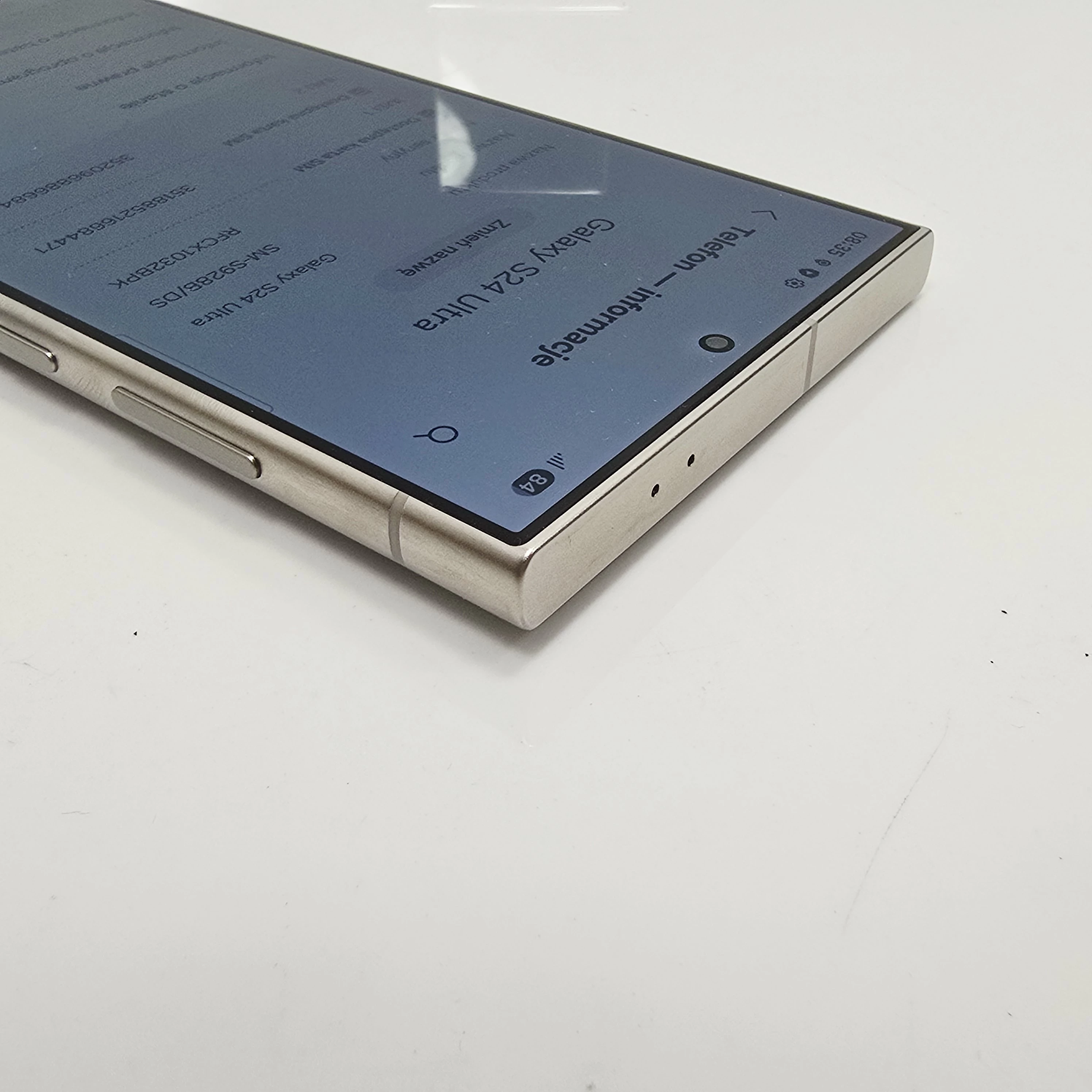 telefon-samsung-galaxy-s24-ultra-typ-202685-212929