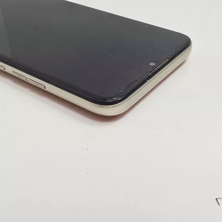 TELEFON OUKITEL C33