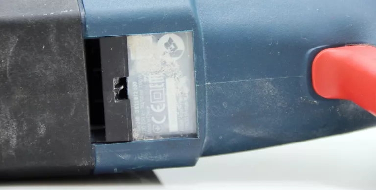 MŁOTOWIERTARKA BOSCH GBH240 790W