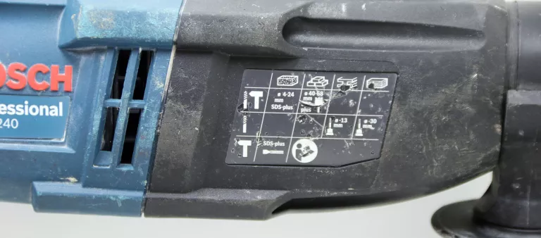 MŁOTOWIERTARKA BOSCH GBH240 790W