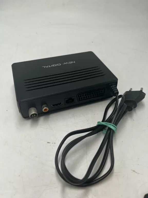 DEKODER NEW DIGITAL T2 265 HD DVBT-2 + PILOT