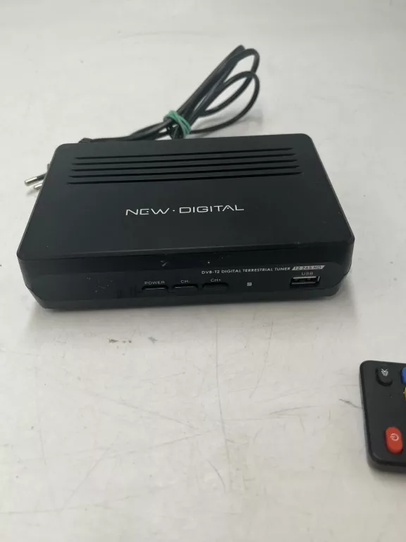 DEKODER NEW DIGITAL T2 265 HD DVBT-2 + PILOT
