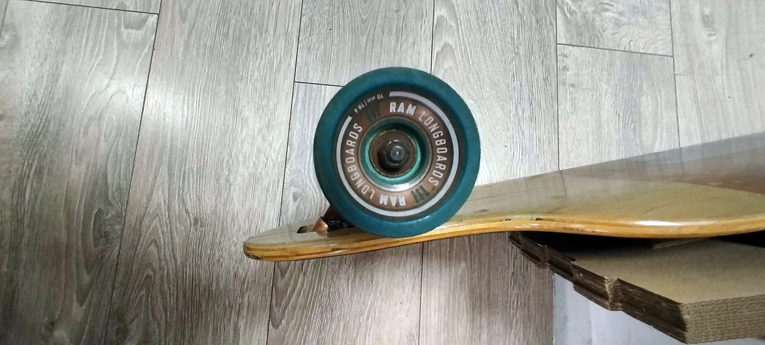 ram-longboards-longboard-100-cm-kola-70-mm-80a-ean-gtin-4260664751250