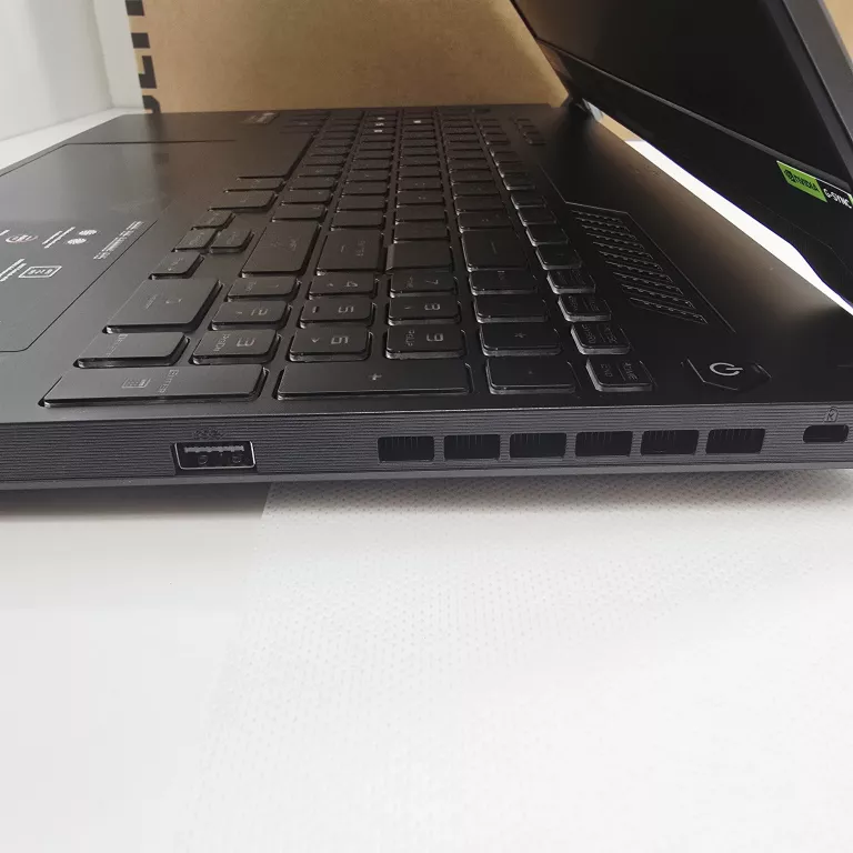 ASUS TUF GAMING F15 FX507 I7-13620H 16GB 1TB SSD W11