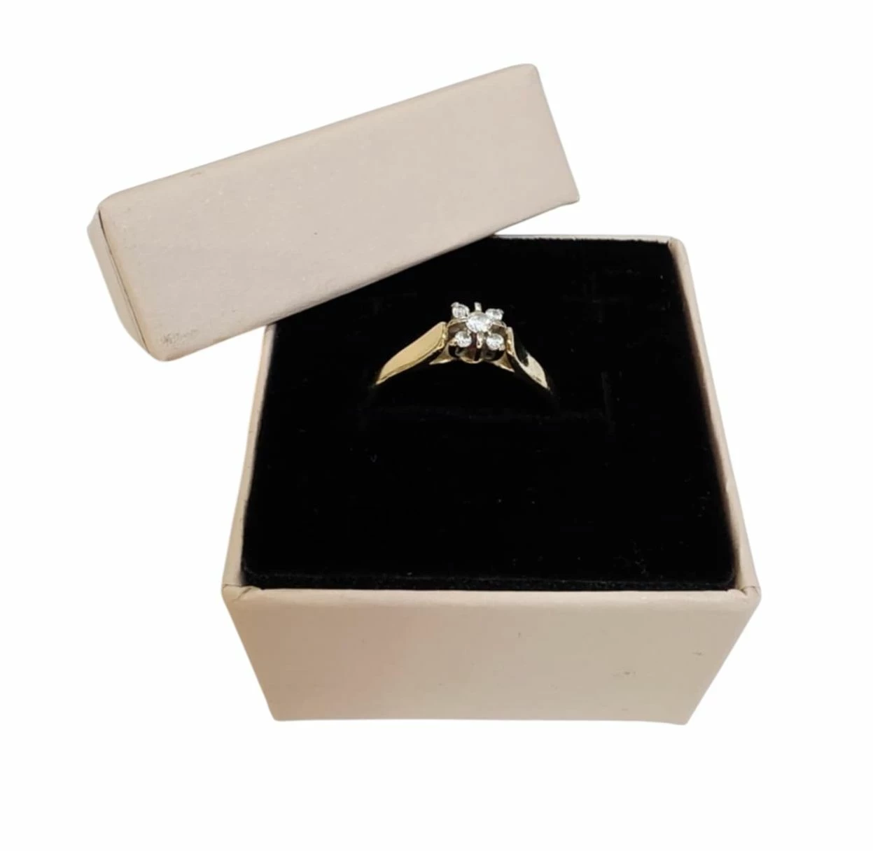 zloty-pierscionek-w-191g-p-585-r-11-1-maja-3040-lok-51-zgierz