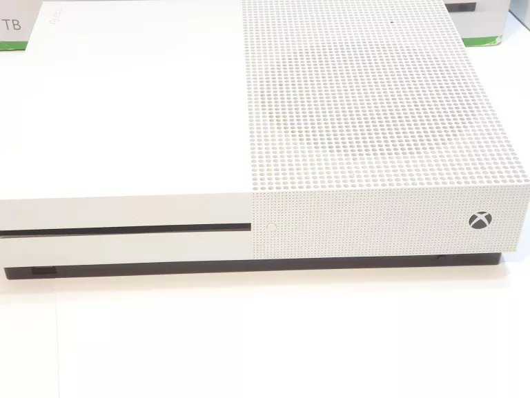 KONSOLA KONSOLA XBOX ONE S KOMPLET