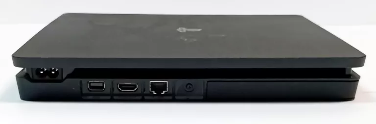 KONSOLA SONY PS4 CUH-2216A