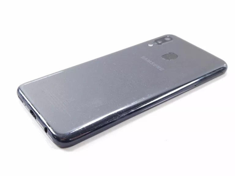 TELEFON SAMSUNG GALAXY A20E 3/32GB CZARNY