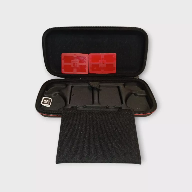 NINTENDO SWITCH ETUI