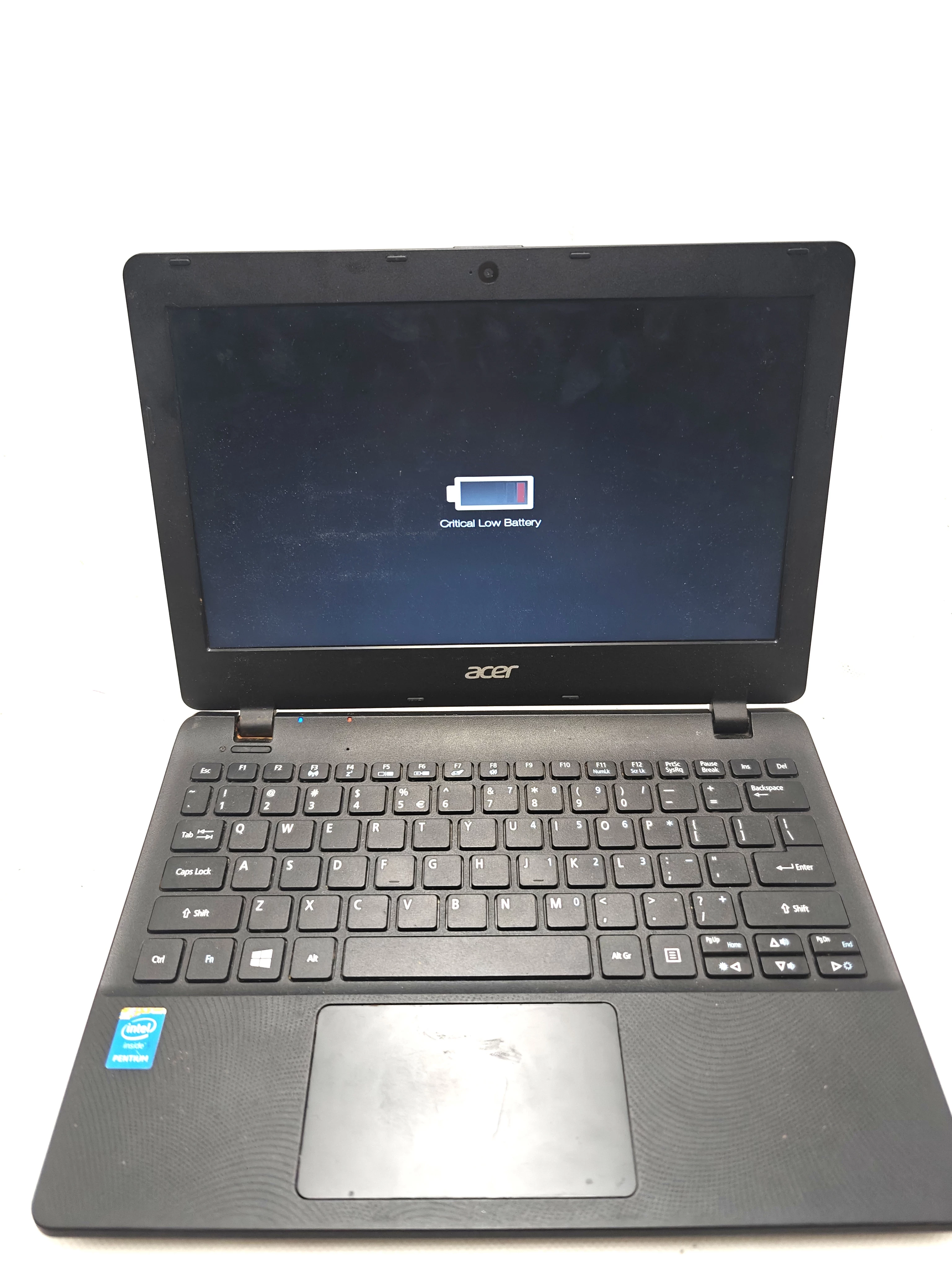 laptop-acer-aspire-es1-131-4128gb-celeron-n3050-ean-gtin-4710886857624