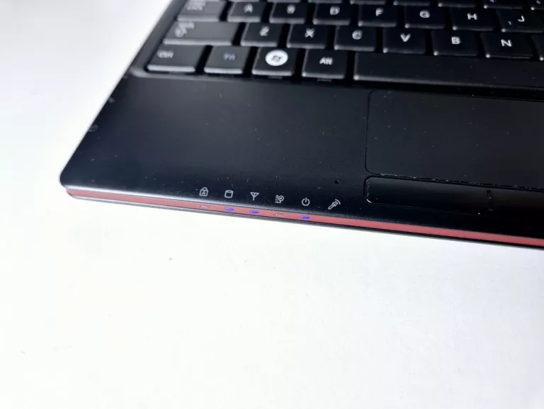 LAPTOP SAMSUNG N150 PLUS 10,1 + ETUI, ZASILACZ
