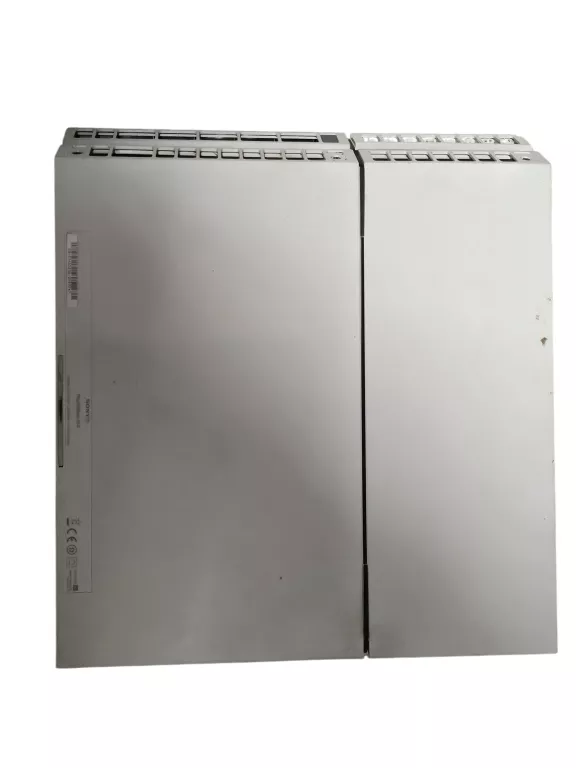 KONSOLA PS4 CUH-1116A 500GB BIAŁA 2 PADY OKABLOWANIE + 4 GRY
