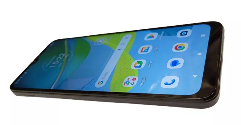 TELEFON MOTOROLA MOTO E13 8GB/128GB