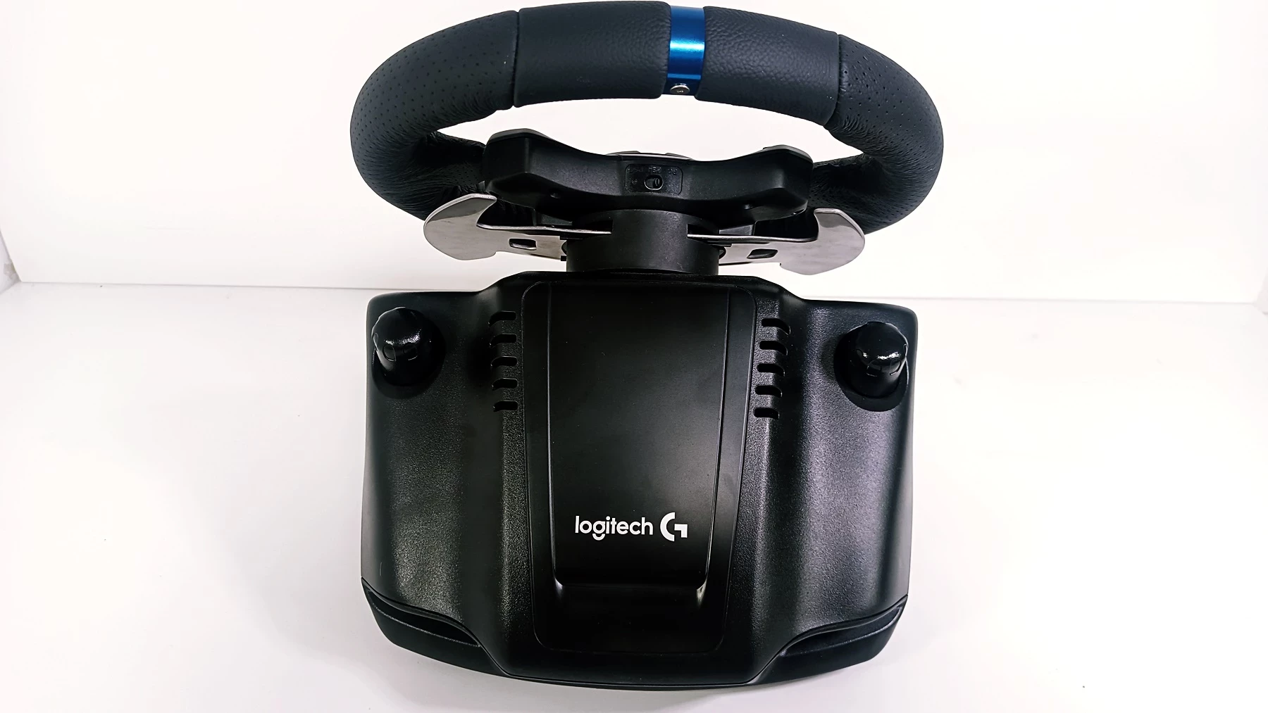 kierownica-logitech-g29-driving-force-komplet-gw-14052027-media-expert-kod-producenta-941-000112