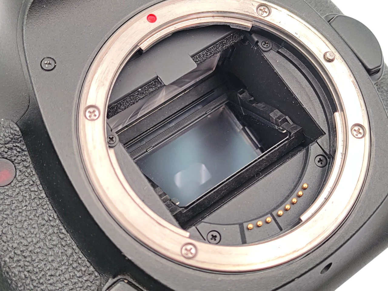 aparat-lustrzanka-canon-eos-5d-mark-iii-obiektyw-canon-ef-50mm-f18-stm-model-eos-5d-mark-iii