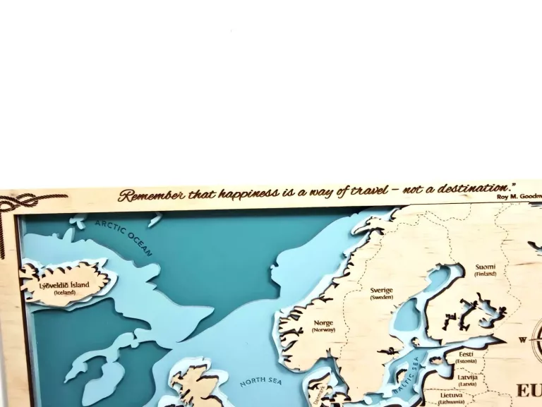 DREWNIANA MAPA EUROPY MINI NA ŚCIANĘ AVOCADO