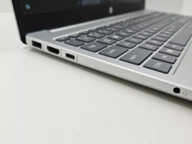 LAPTOP HP 15-FD0001NW I3-1315U/8GB/512GB SSD/WIN11