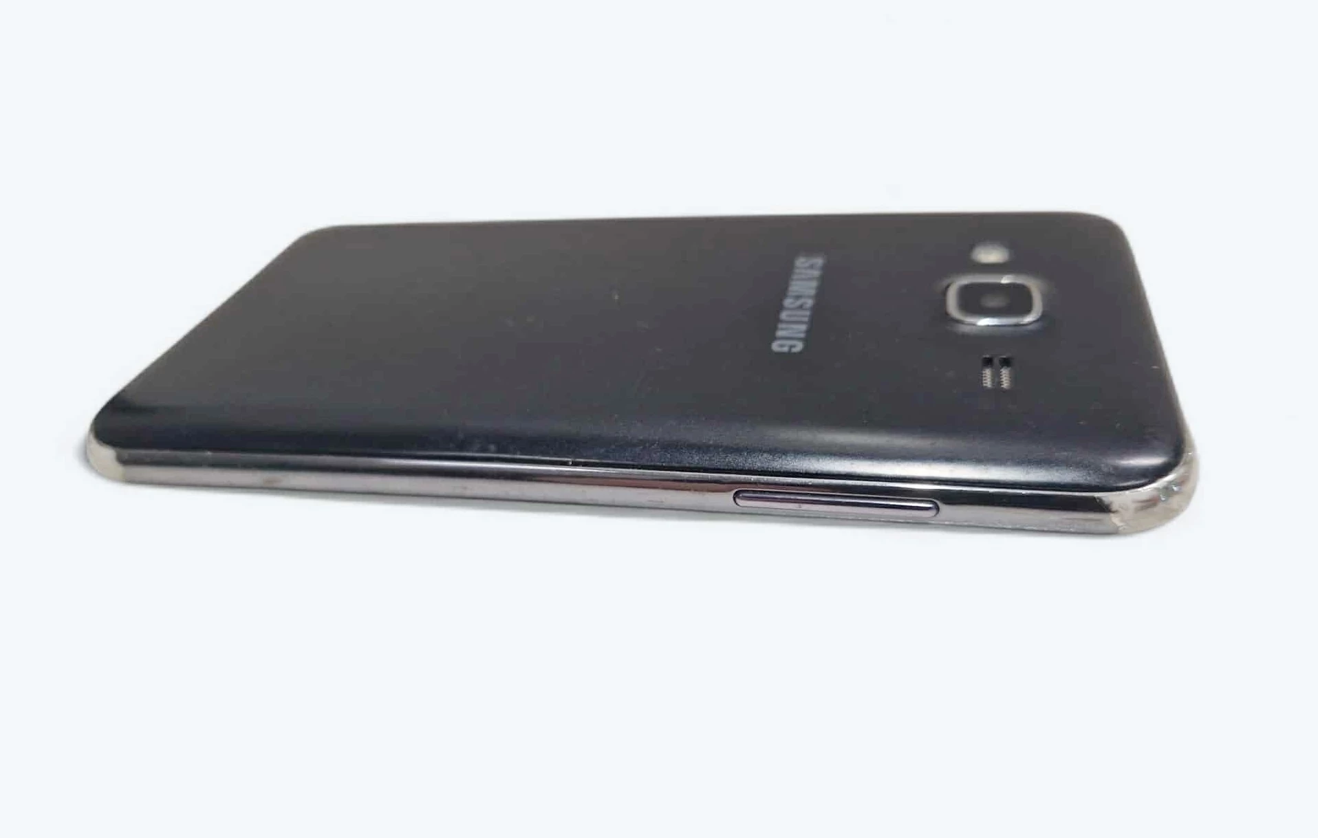telefon-samsung-galaxy-j5-czytaj-opis-przekatna-ekranu-500