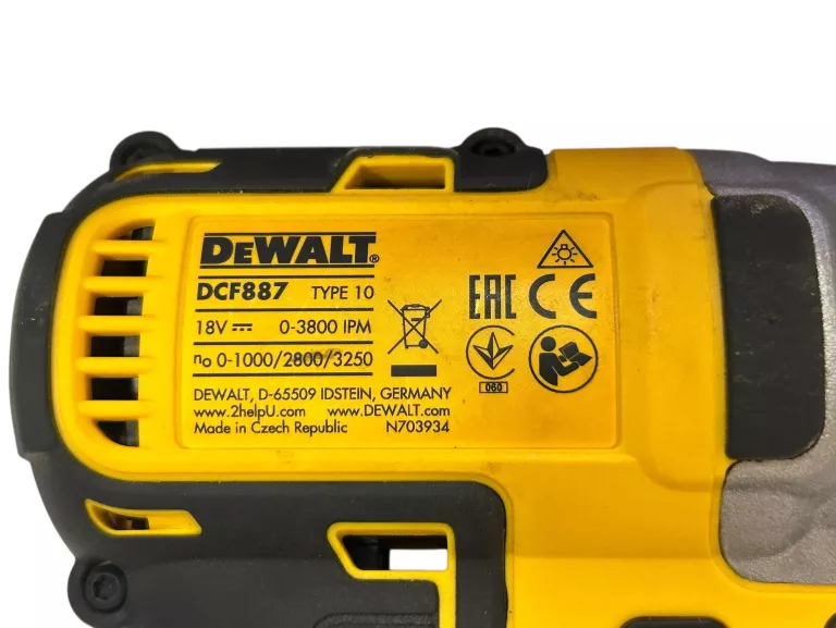 ZAKRĘTARKA UDAROWA DEWALT DCF887 (SAMO BODY)