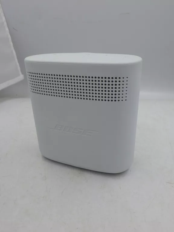 GŁOŚNIK PRZENOŚNY BOSE SOUNDLINK COLOR II
