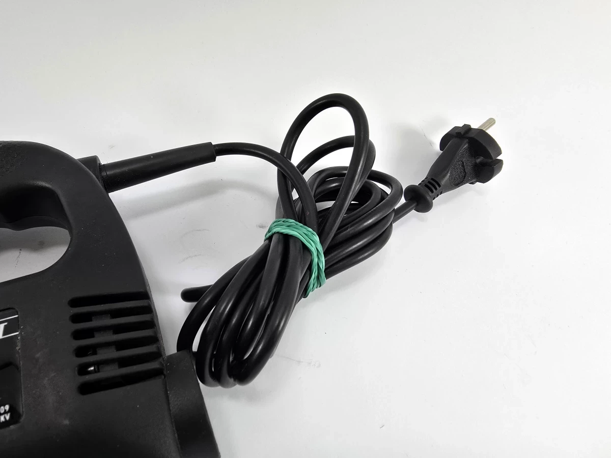 wyrzynarka-budget-5705p-570-w-mocowanie-brzeszczotu-205041-222245