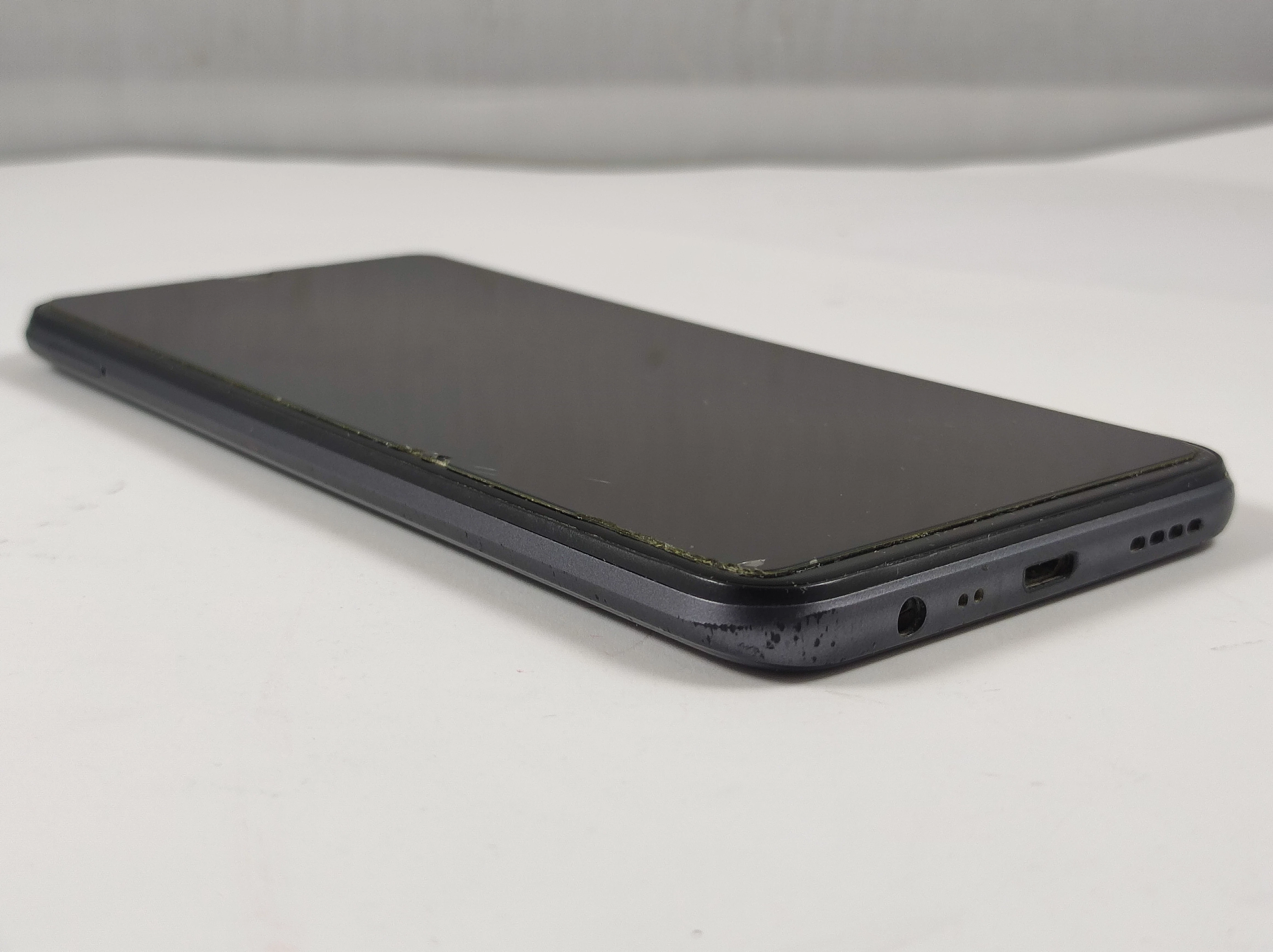 realme-c11-32gb-wbudowana-pamiec-202869-214197