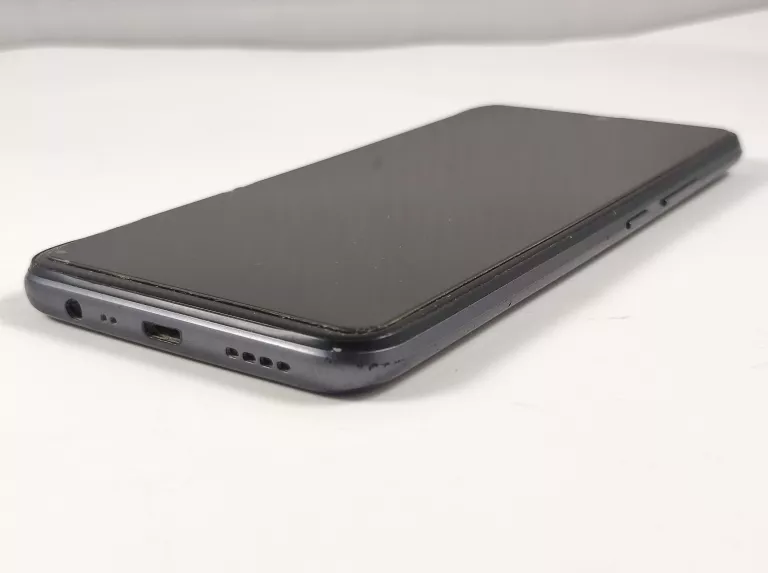 realme-c11-32gb-przekatna-ekranu-650