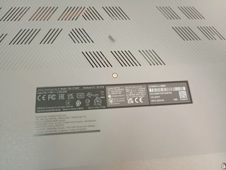 LAPTOP ASUS VIVOBOOK E1504FA-L1368W RYZEN 5 16/512 OLED