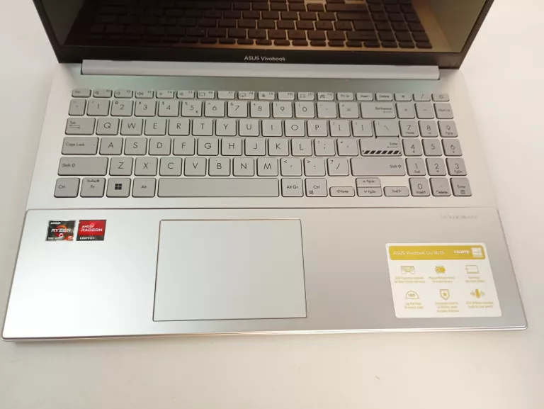 LAPTOP ASUS VIVOBOOK E1504FA-L1368W RYZEN 5 16/512 OLED