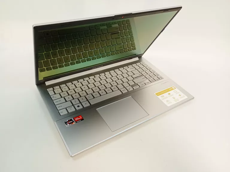 LAPTOP ASUS VIVOBOOK E1504FA-L1368W RYZEN 5 16/512 OLED