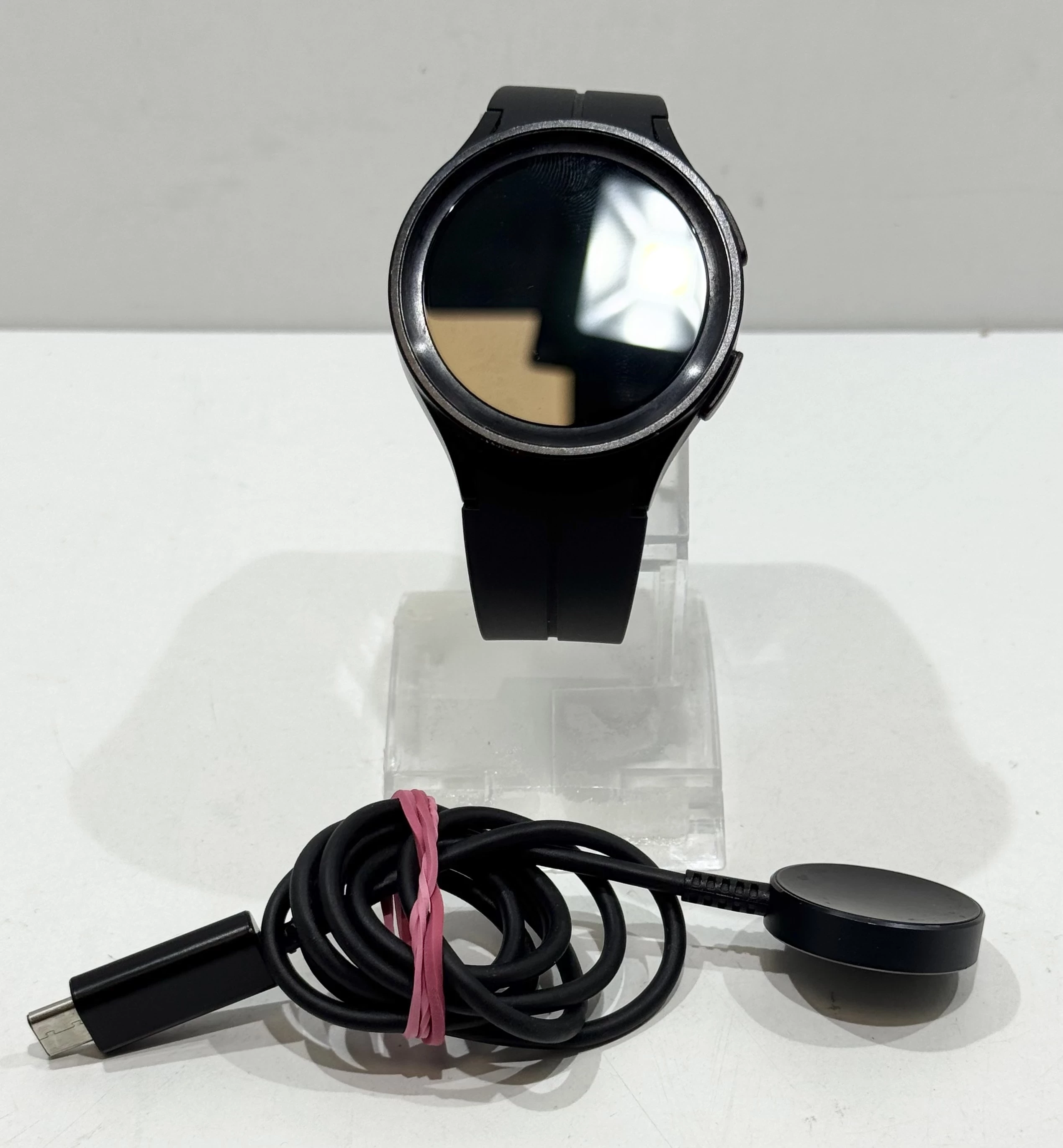 samsung-galaxy-watch-5-pro-aleje-karola-marcinkowskiego-15-poznan