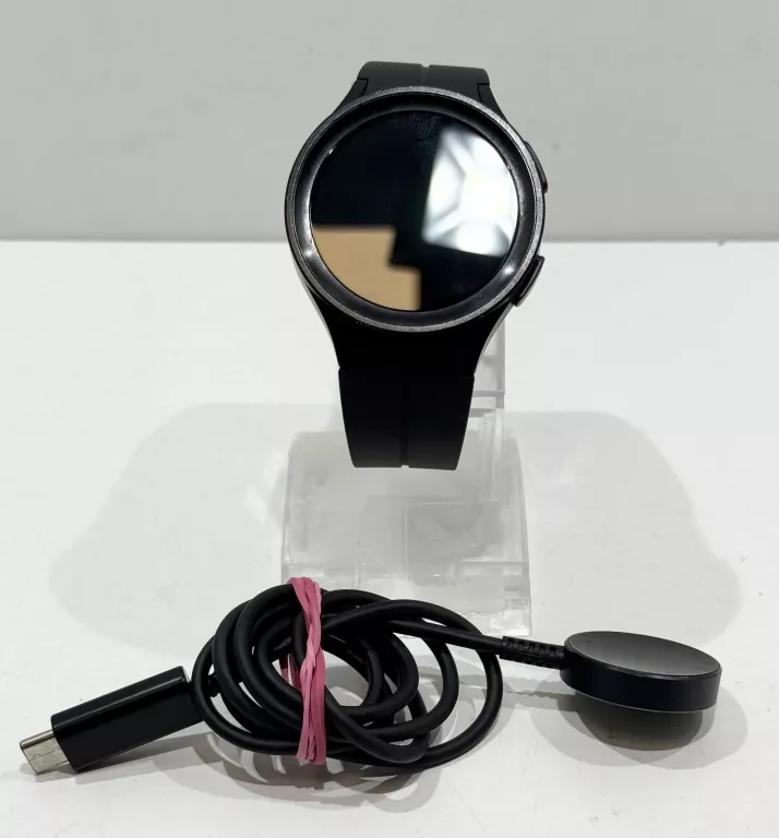 samsung-galaxy-watch-5-pro-aleje-karola-marcinkowskiego-15-poznan