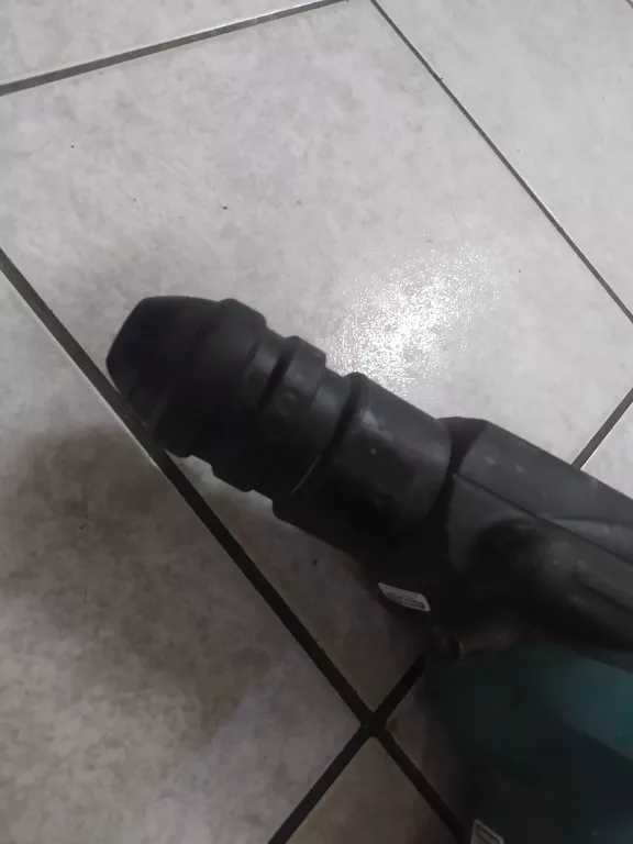 MŁOTOWIERTARKA MAKITA HR3210FCT 2016