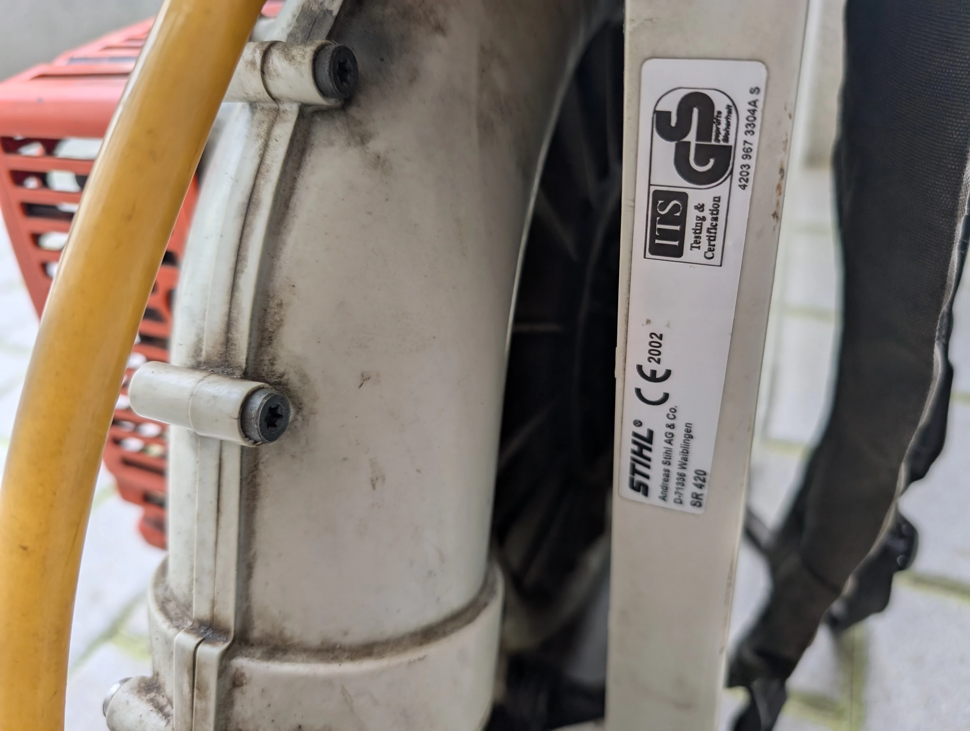 opryskiwacz-stihl-sr420-pojemnosc-zbiornika-100