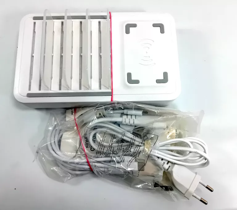 STACJA ŁADUJĄCA HZPY0020 BEZPRZEWODOWA + 5 PORTÓW USB