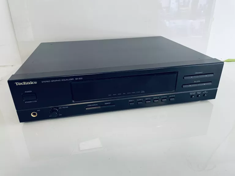 CYFROWY KOREKTOR EQUALIZER TECHNICS SH-E51