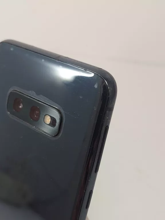 SMARTFON SAMSUNG GALAXY S10E 6 GB / 128 GB 4G (LTE) NIEBIESKI