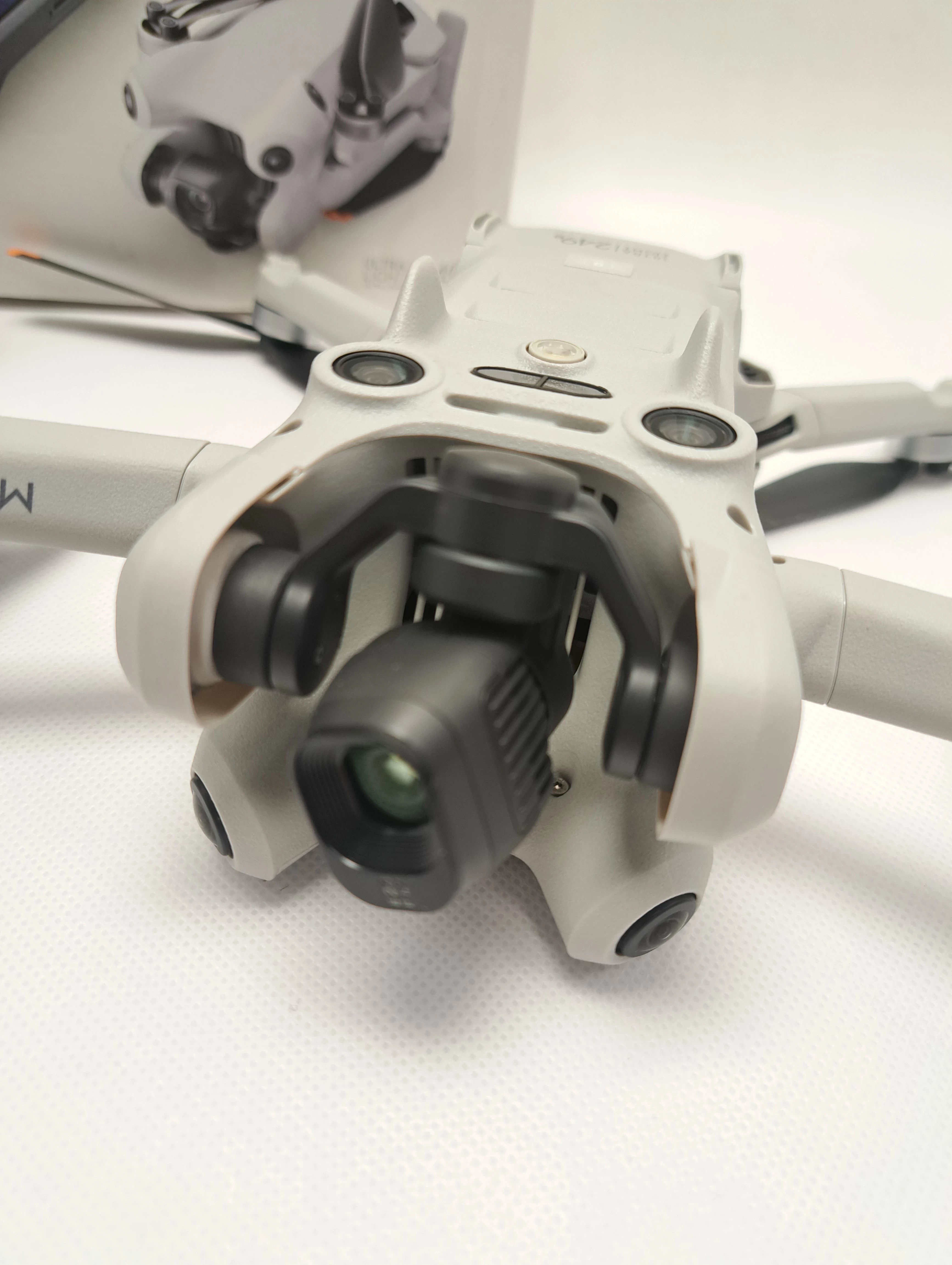 dron-dji-mini-4-pro-rodzaj-napedu-1015-1