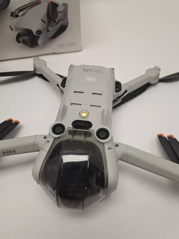 dron-dji-mini-4-pro-stan-zlozenia-384-2